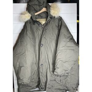 Cabelas Outfitter Series 5XL Goose Down Coyote Fur Winter Hunting Hunter Jacket
